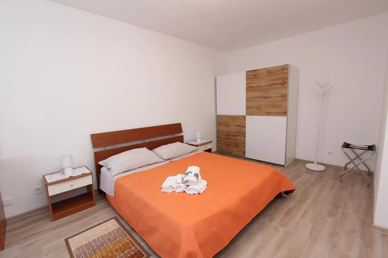 Apartments Eni Rovinj