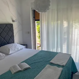 https://tijara-apartment.primorje-gorskikotar.com